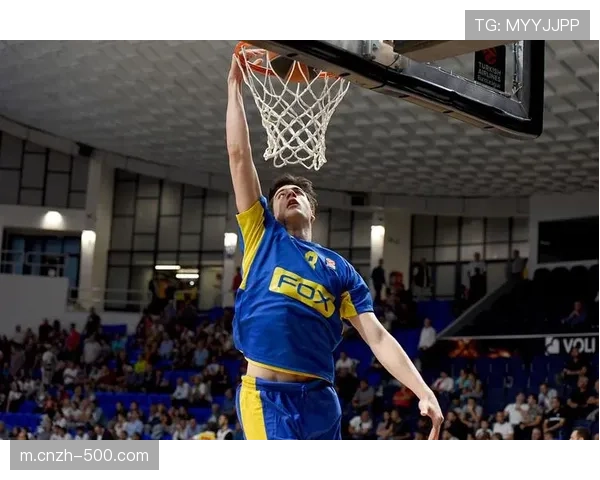 阿夫迪亚连续九场砍下二十分以上表现惊艳，美媒热议其具备未来全明星潜质